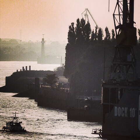 Dock 10 Hamburg Hafen